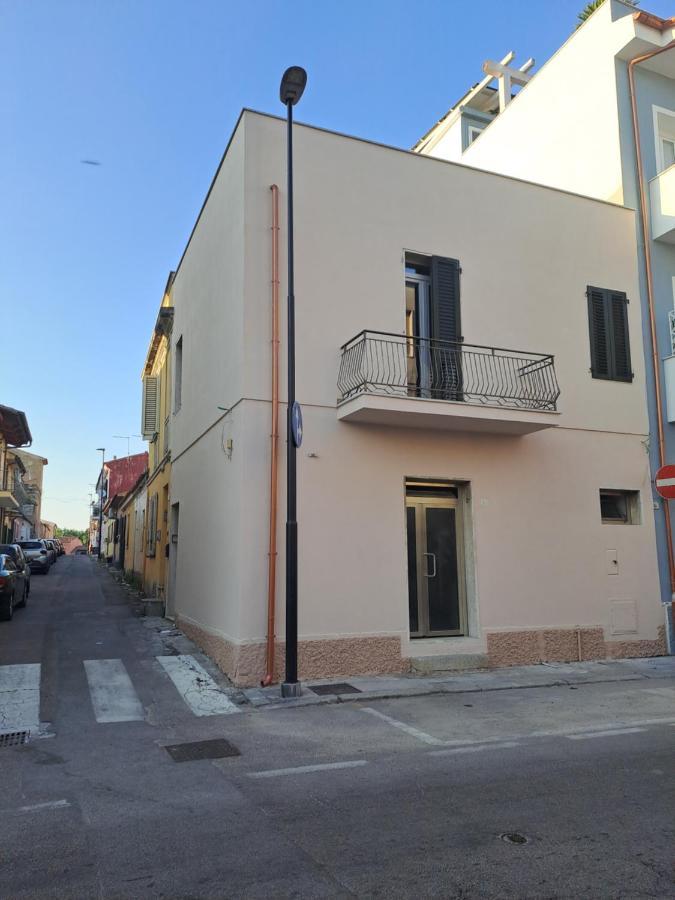 Suite Da Gabry 2 Olbia Luaran gambar