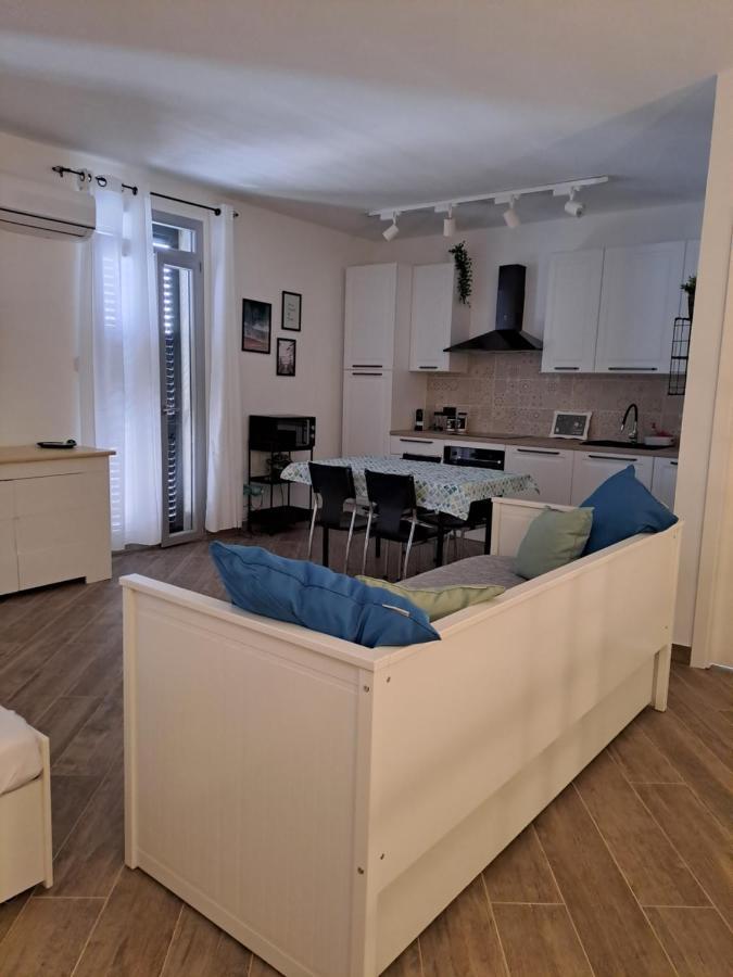 Suite Da Gabry 2 Olbia Luaran gambar